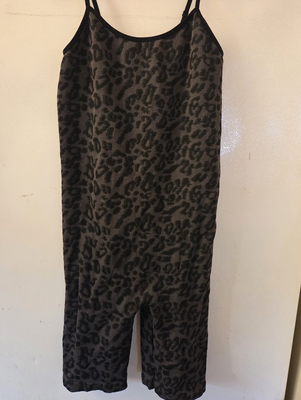 Bozzolo Black & Gray Leopard Print Jumpsuit Romper